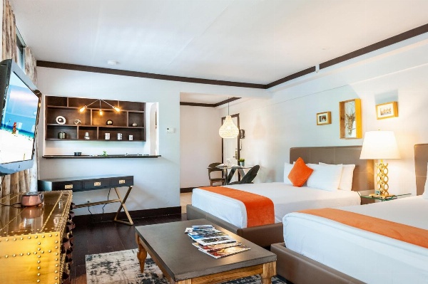 Lincoln Arms Suites Main image